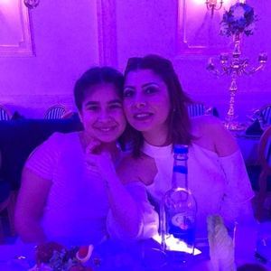 Meet your Posher, Zekiye